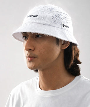 PURPOSE bucket hat glaciar con ULTRA COOL TECH blanco hielo