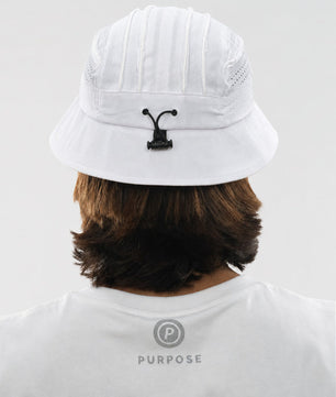 PURPOSE bucket hat glaciar con ULTRA COOL TECH blanco hielo